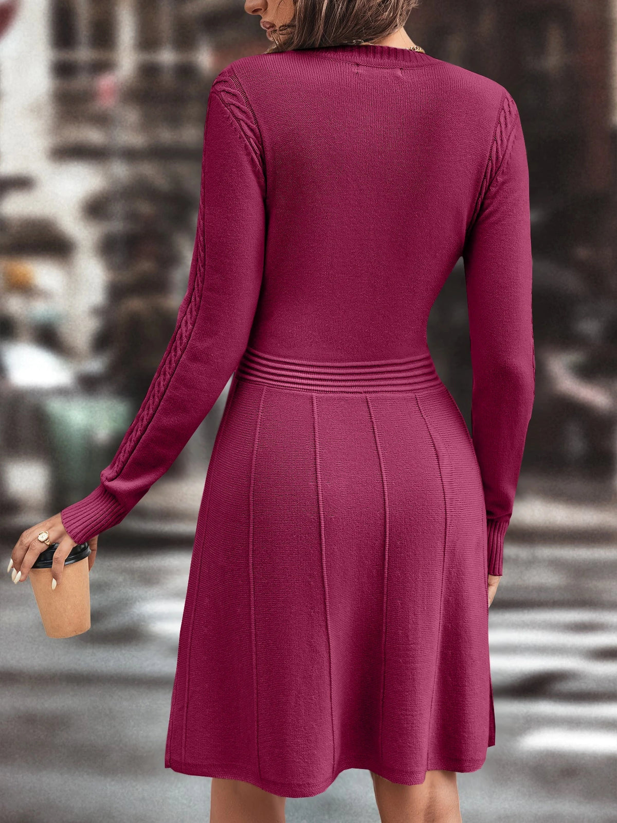 Vestido de Malha Canelado com Detalhe de Costura
